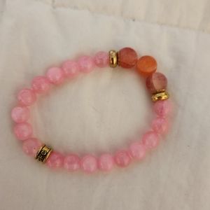 Pink elastic bracelet